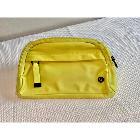 Lululemon Belt Bag in Lemon Yellow - Picture 2 of 10